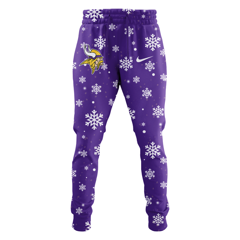 Limited Edition Minnesota Vikings Peanuts Holiday Speciality Sweatshirt 2024